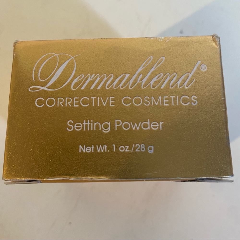 Vintage Dermablend Corrective Cosmetics Setting Powder
